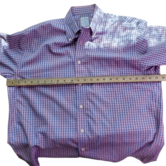 Brooks Brothers Men's Pink & Blue Gingham Shirt. MED - Picture 7 of 8